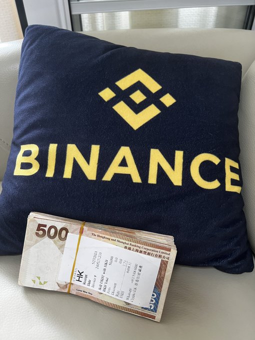 香港线下OTC兑换店出金的经历