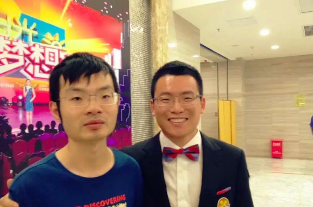 资本介入疑云 身价十亿却神秘失踪的烤猫如今安在